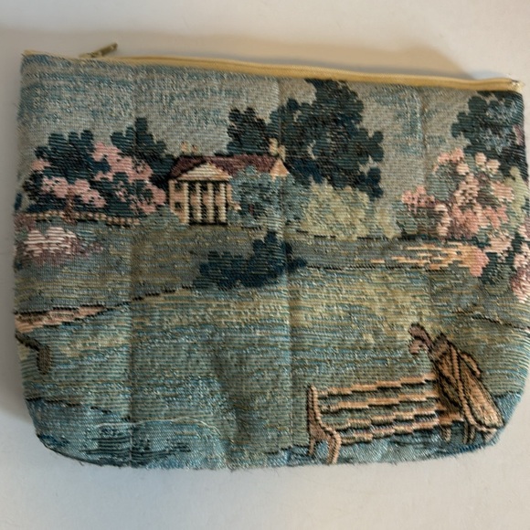 VINTAGE EMBROIDERED TAPESTRY CLUTCH
GOLF DEDIGN WITH MAN AND WOMAN
AWESOME BAG - Picture 3 of 7